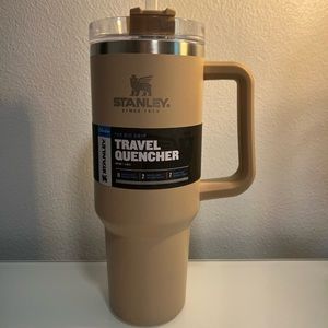 Stanley Adventure Quencher 40oz Tumbler ~ Driftwood